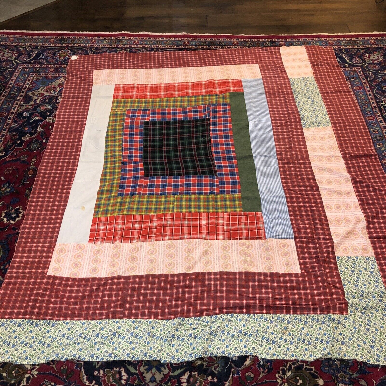 vintage 1950s Housetop assymetrical quilt top new 66”x78\