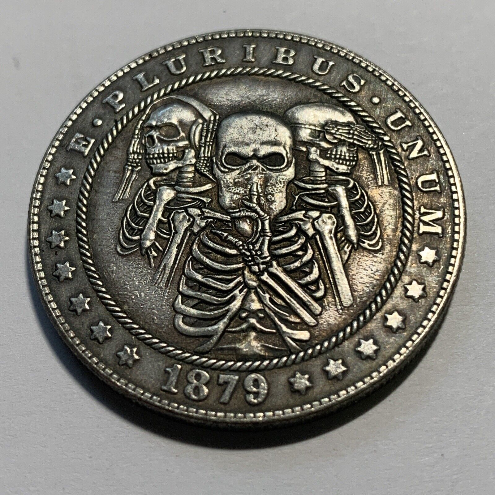 NEW Skull Skeleton See-Hear-Do No Evil Lucky Heads Tails Challenge Coin