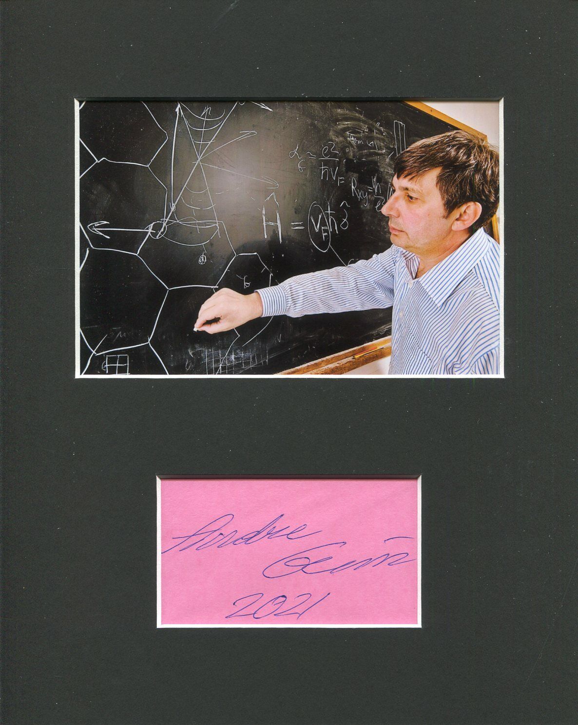 Andre Geim 2010 Nobel Prize Physics Graphene Signed Autograph Photo Display