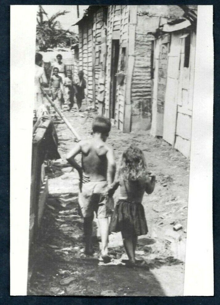 CUBAN FARMER´S CHILDREN SOCIAL EXCLUSION EXTREME POVERTY CUBA 1950s Photo Y 161