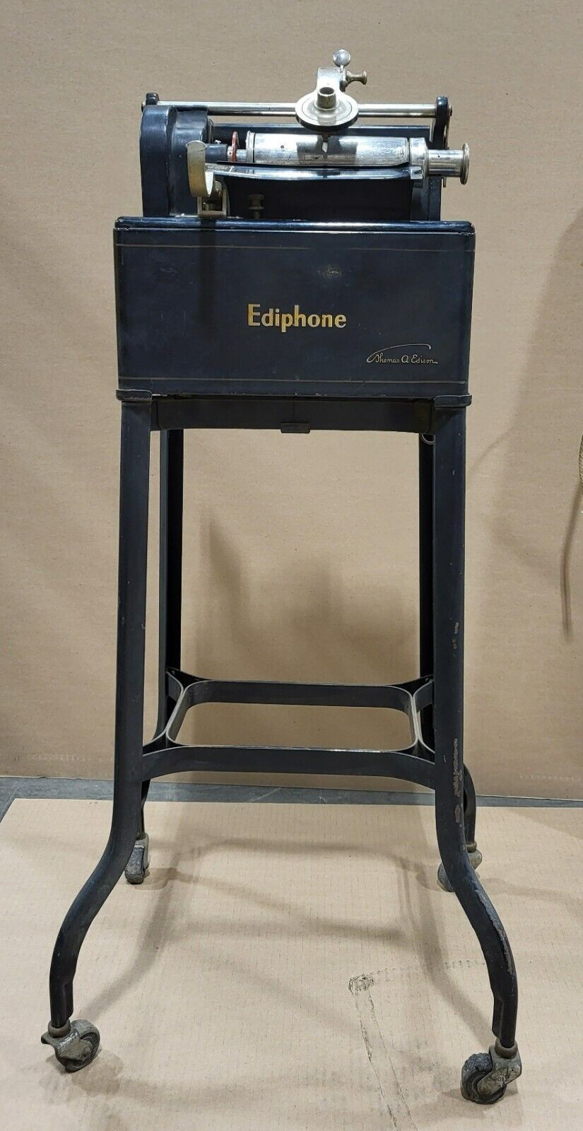 Thomas Edison Ediphone, perfect design piece for a vintage office look