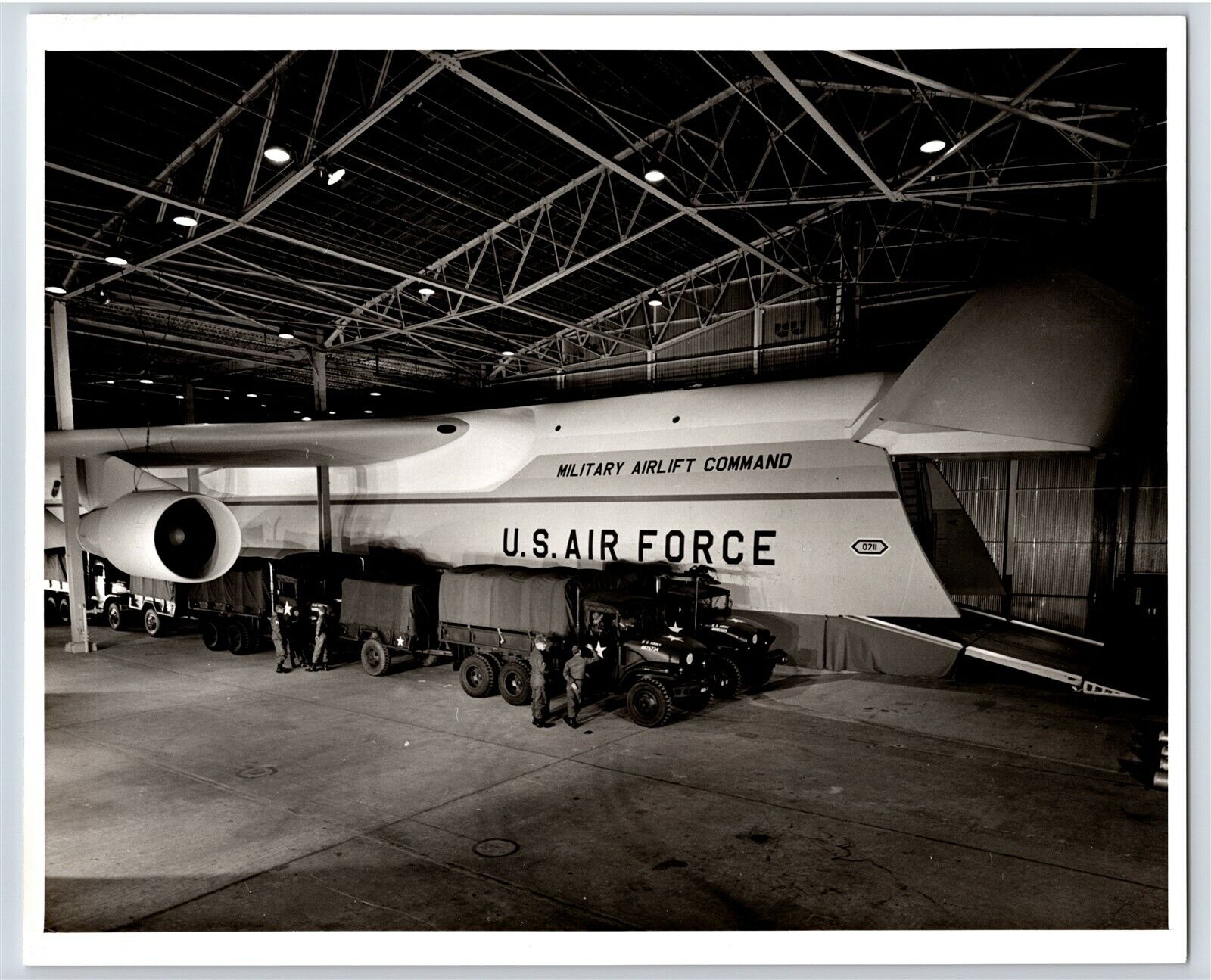 Airplane USAF Military Airlift Command C-5A Partial Load 1966 8x10 B&W Photo C6