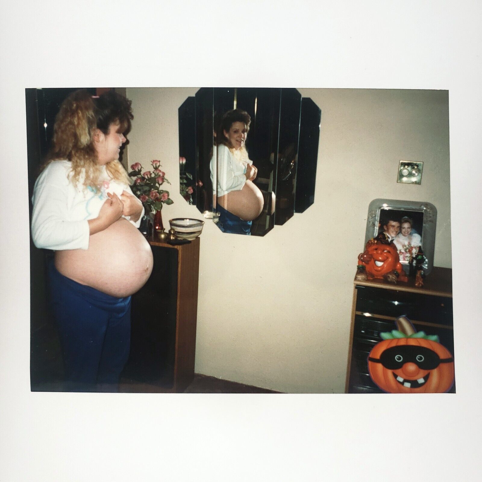 Bare Belly Pregnant Woman Photo 1990s Halloween Mirror Reflection Snapshot A3917