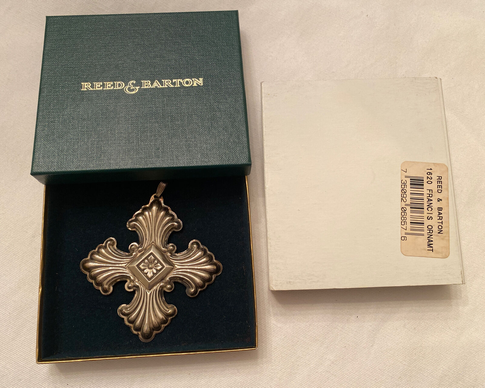Vintage Reed & Barton Sterling Silver 1973 Christmas Cross Ornament In Box