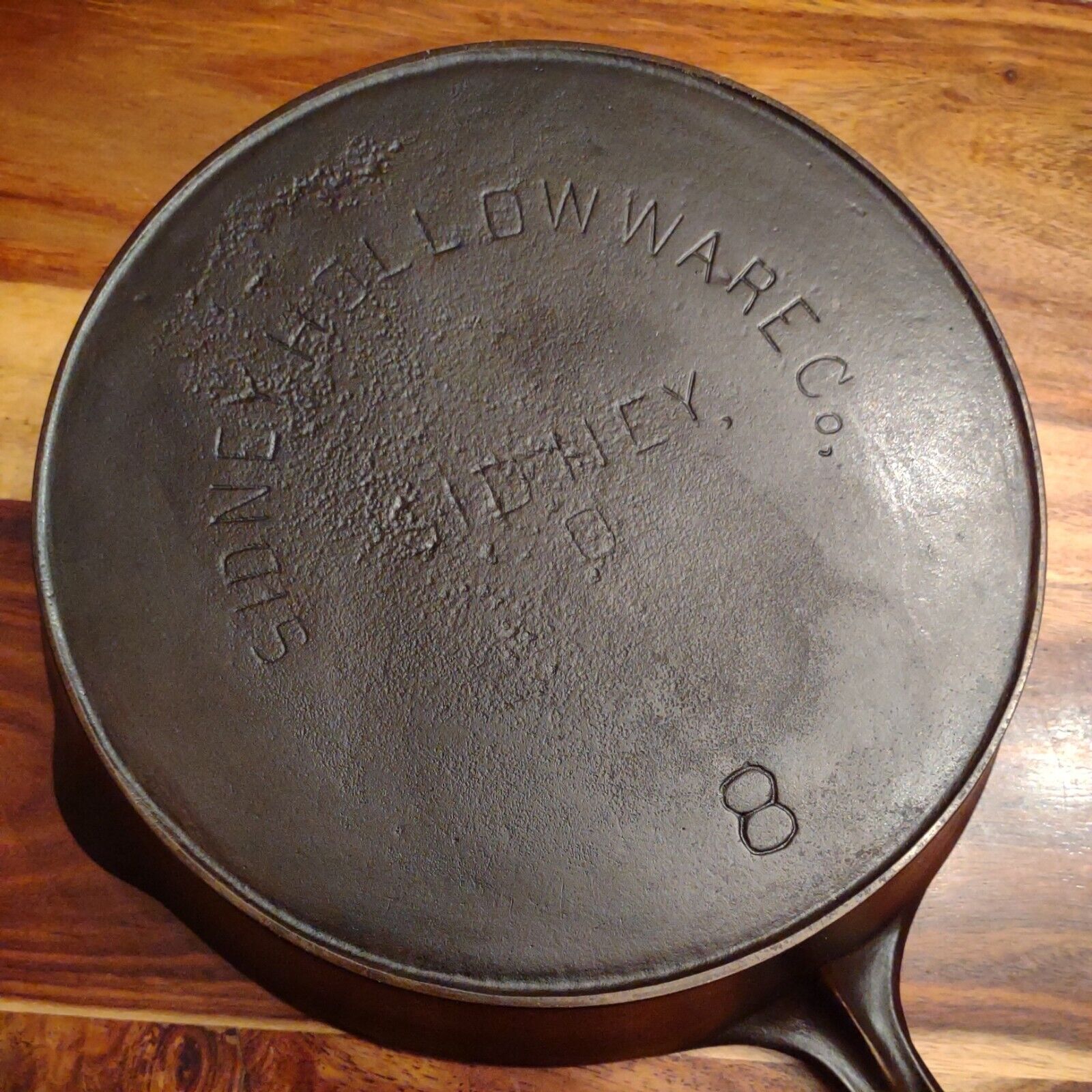 Sidney Hollow Ware Co. Cast Iron #8 Skillet, Block Logo, Circa: 1888-1897