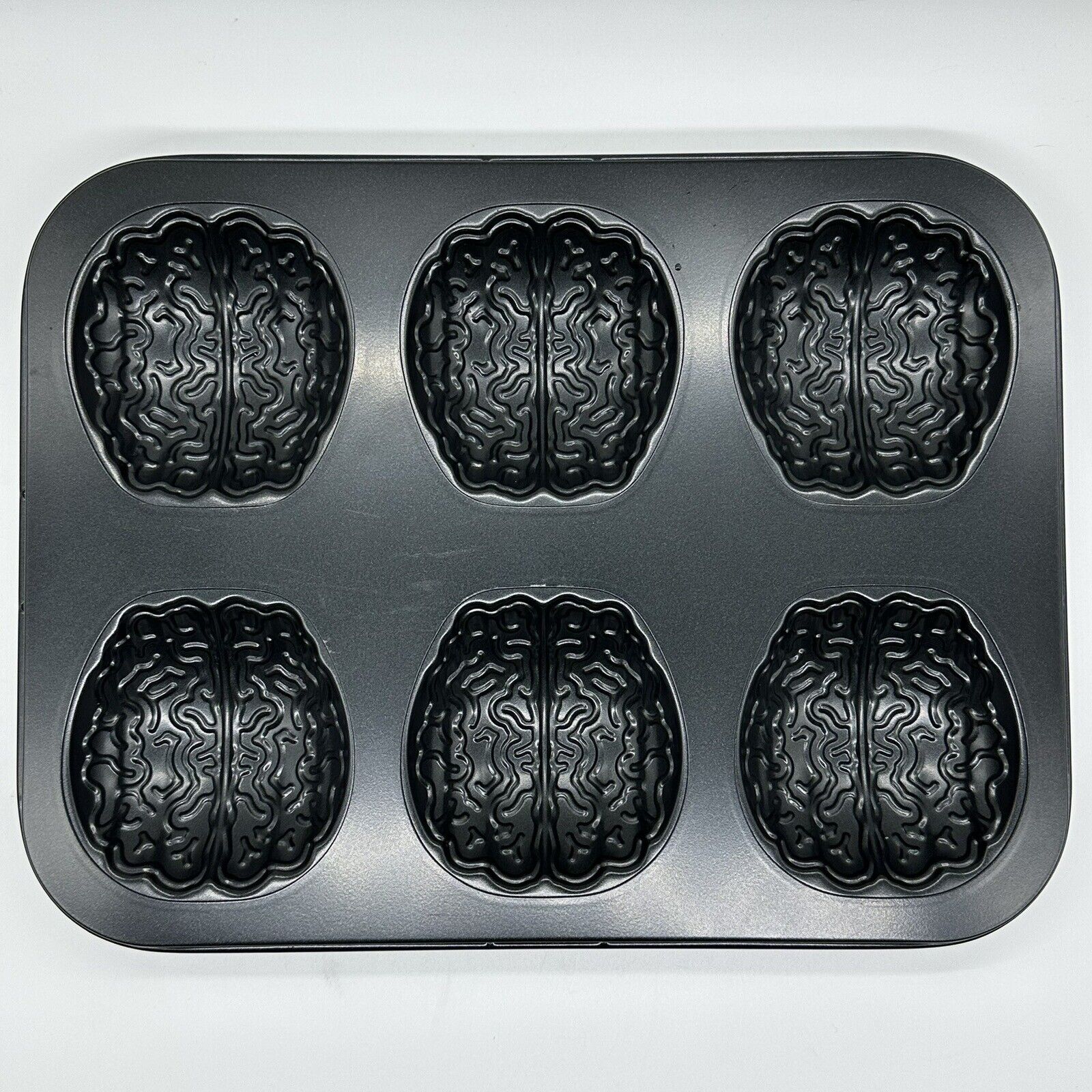 Nordic Ware Halloween Brain Cake Pan Cakelette Treats 6 Cavity BakeWare Mold