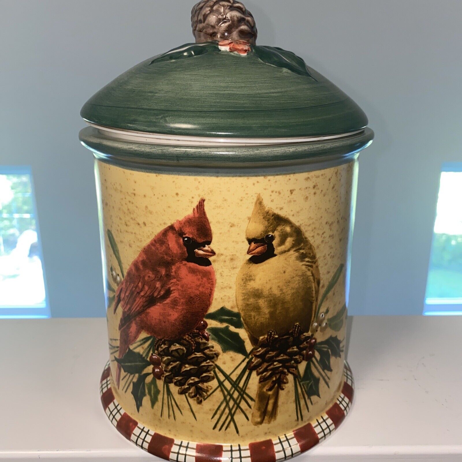 Lenox Everyday Winter Greetings Cardinals Cookie Jar W/ Lid Canister EXC