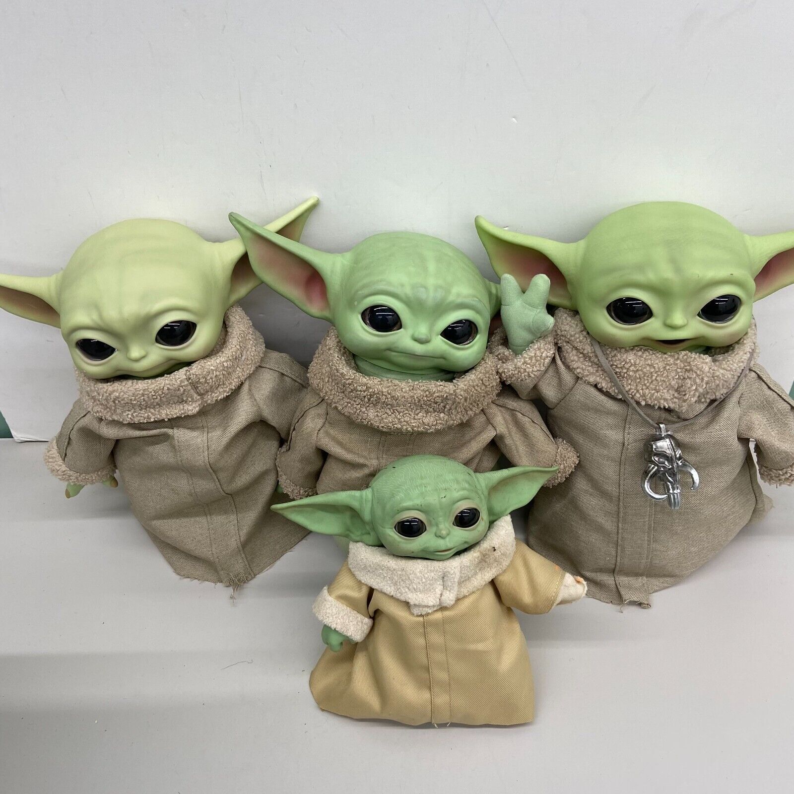 LOT 4 Mandalorian Star Wars Din Grogu Baby Yoda Plush Doll Toy Figures Used