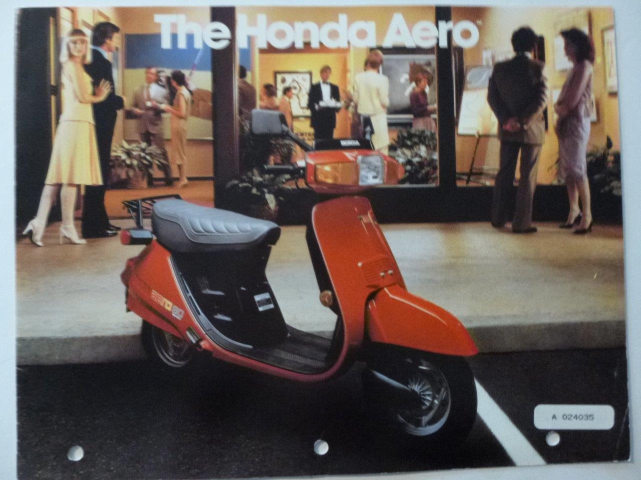 HONDA motorcycle scooter brochure AERO Uncirculated high quality 1983 N Mint
