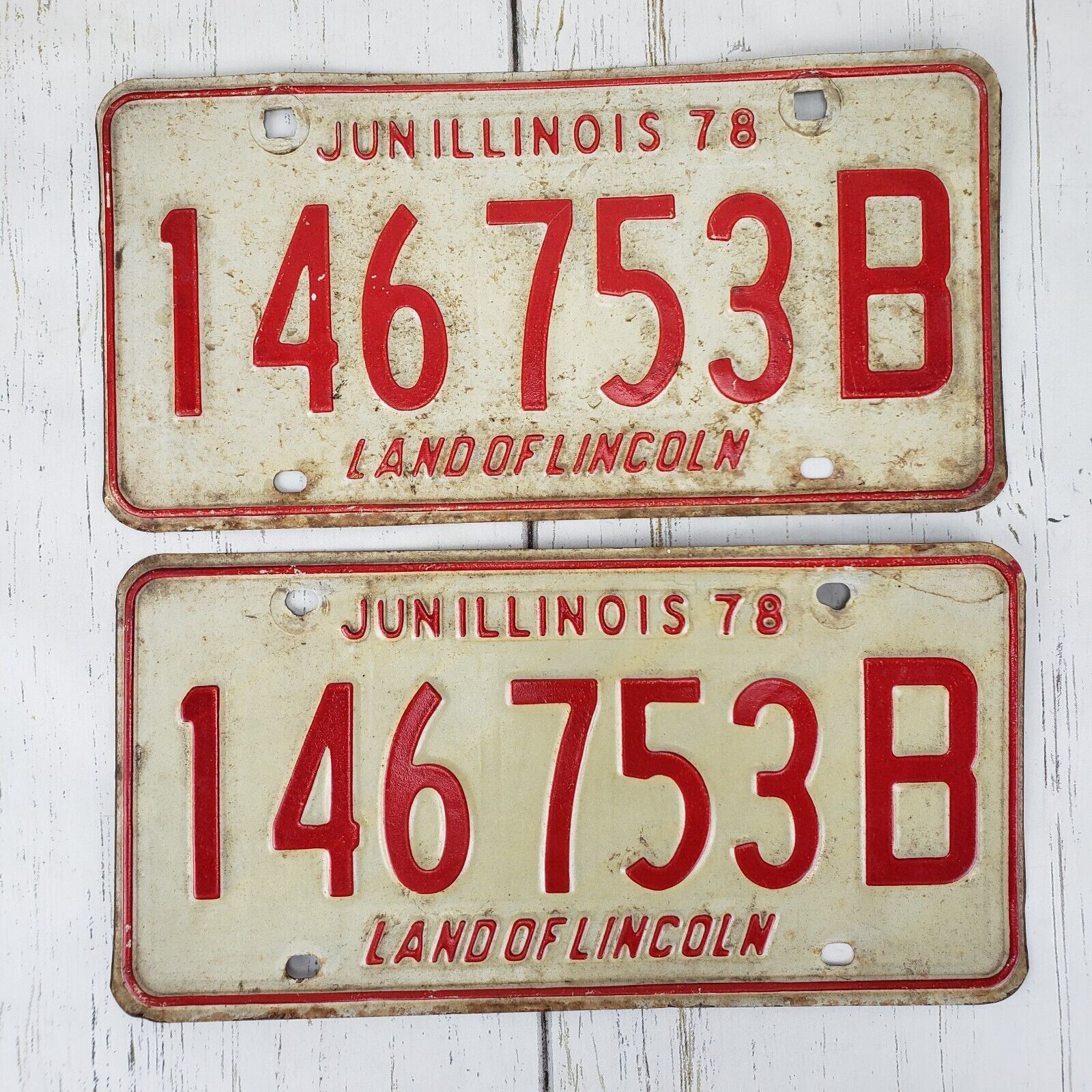 1978 Illinois Land of Lincoln License Plates Pair 146 753 B White Red