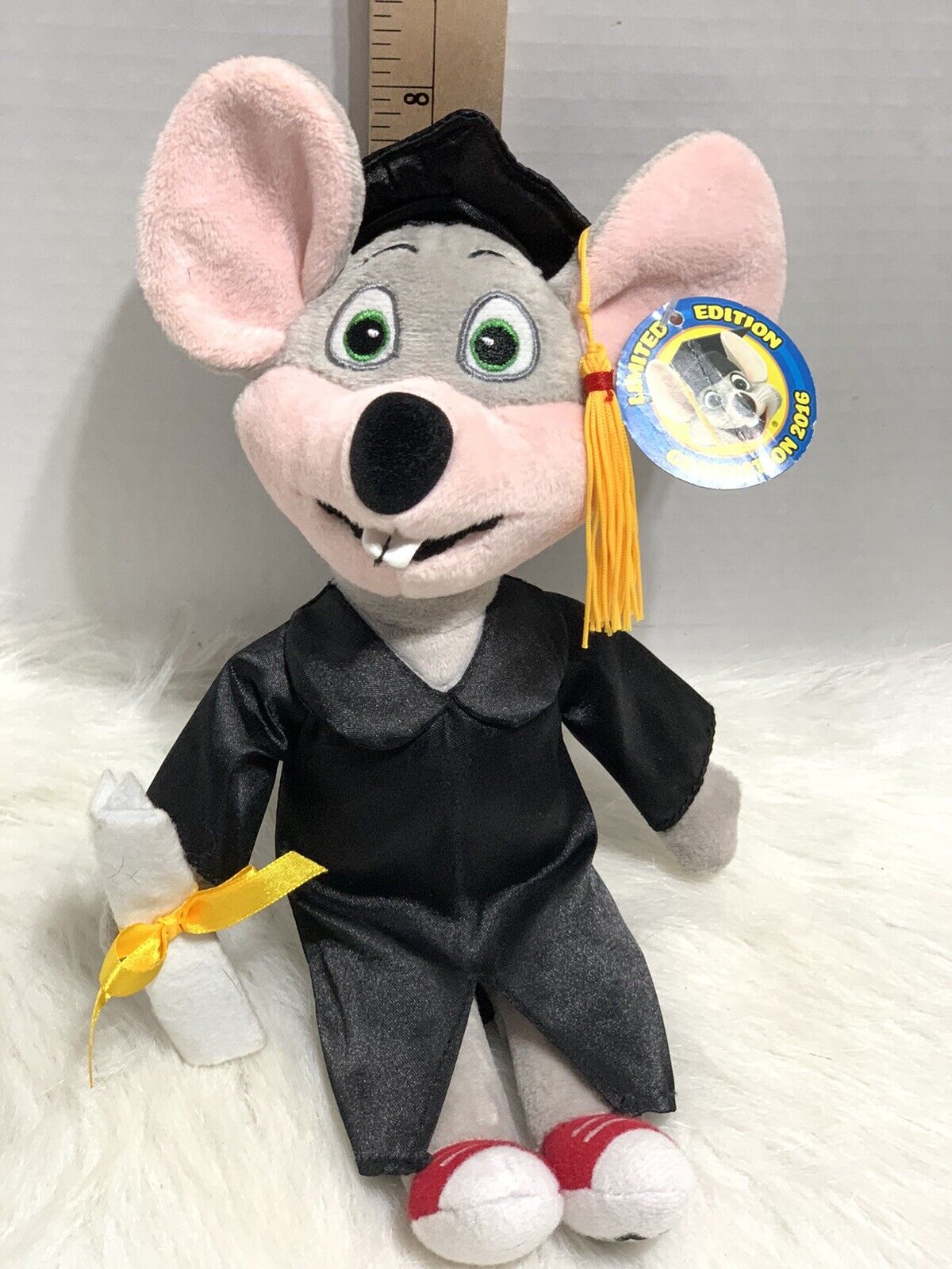 2016 Chuck E Cheese’s Graduation New With Tag Plush Doll Limited Edition