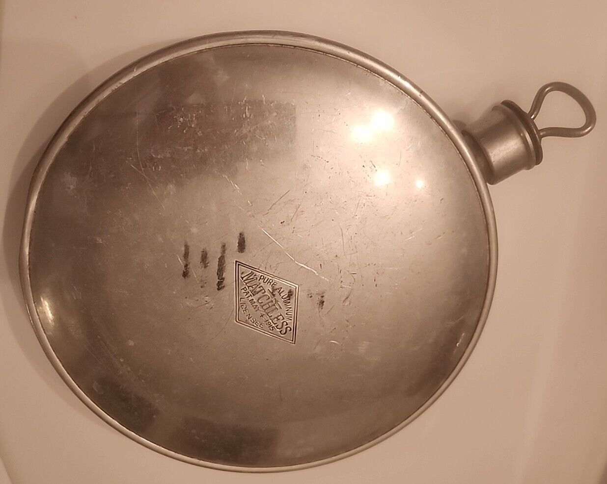 Antique WWI era MATCHLESS Pure Aluminum canteen , pat. May 4, 1915