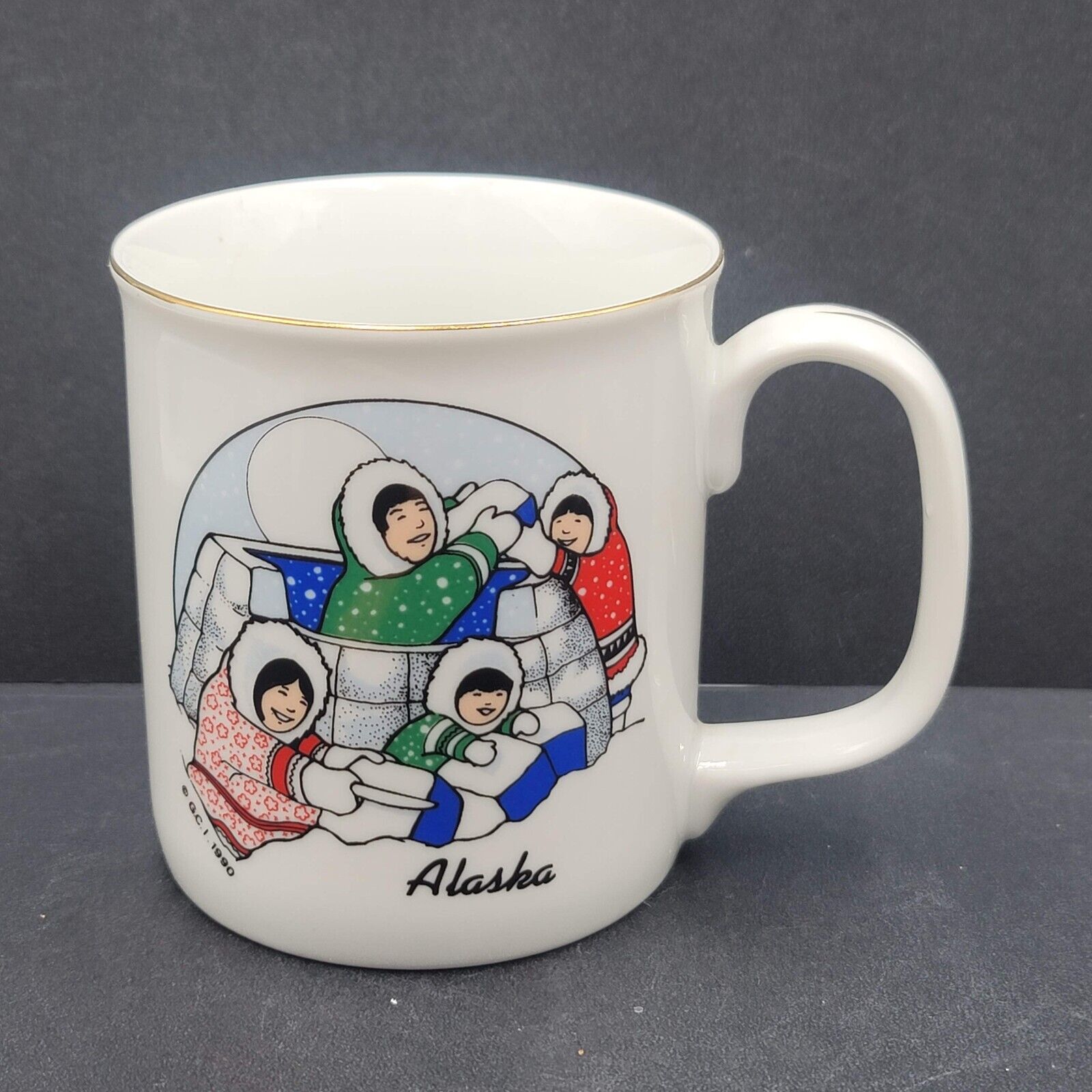 Vintage Coffee Mug Cup Alaska Souvenir Eskimos Igloo Graphic