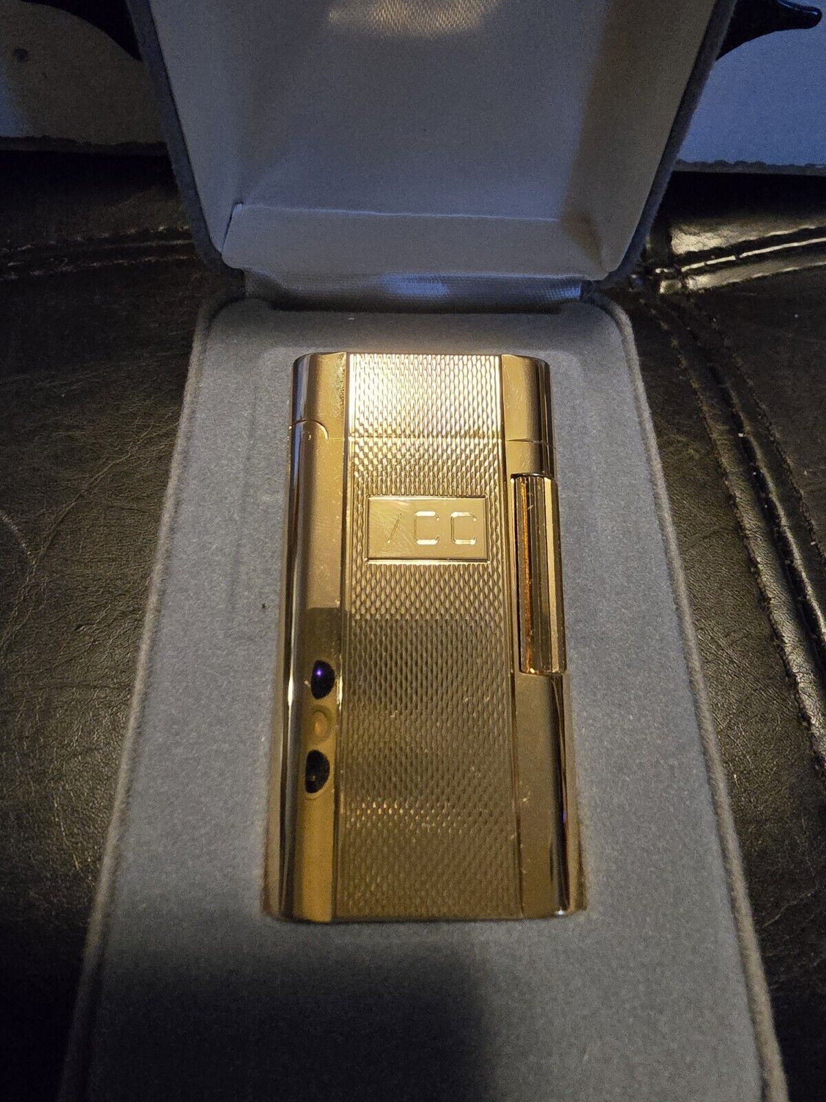 VTG Zippo Contempo Butane Lighter - Gold tone Finish with Original case 