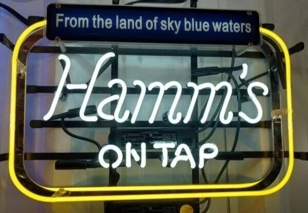 New Hamm\'s Beer On Tap 20\
