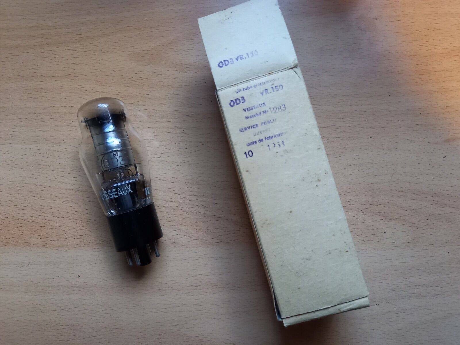 OD3 0D3 VR150 VT-139 Screws (Regulator) TUBE LAMP TSF NOS