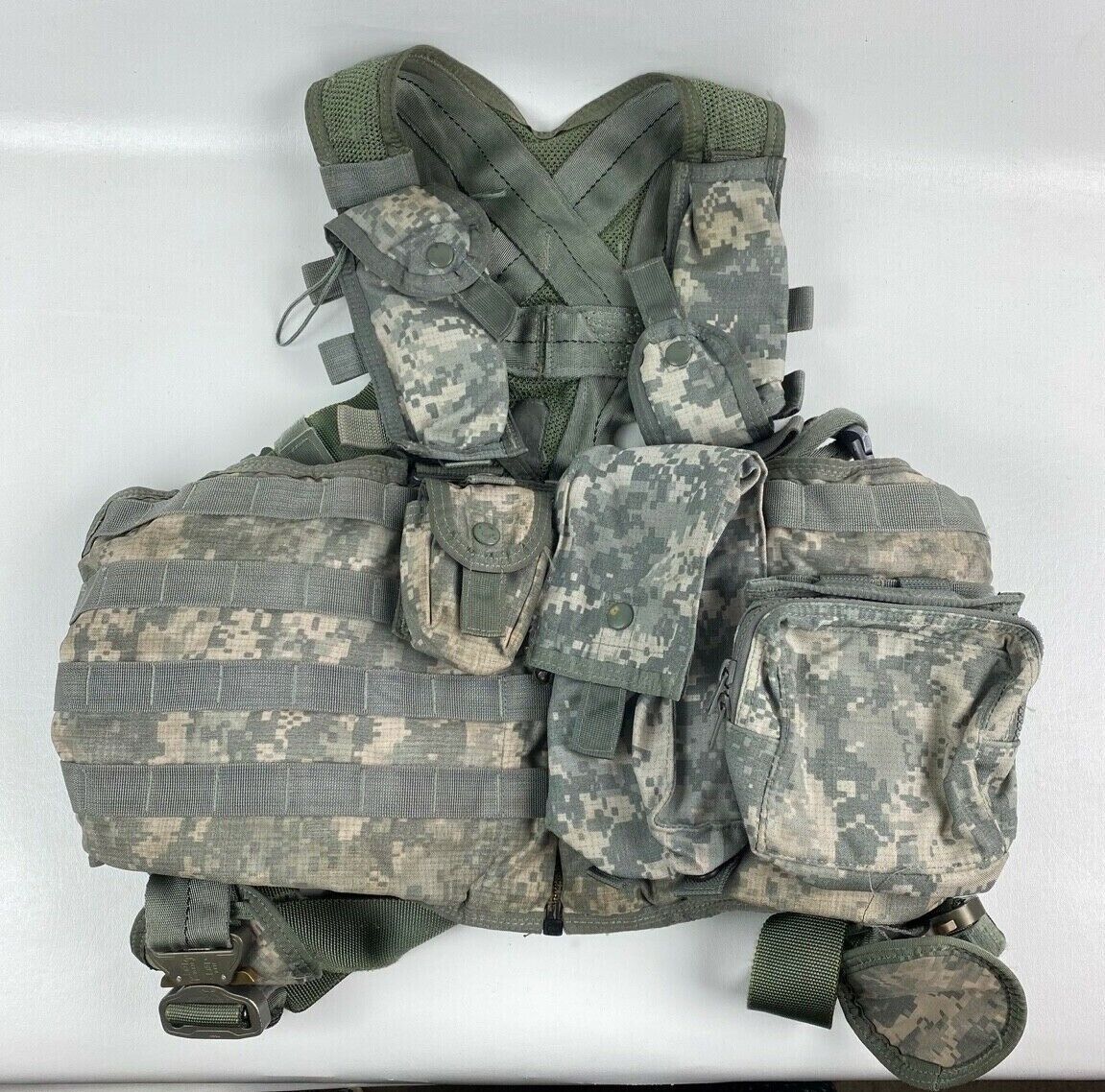 US Army Air Warrior ACU PSGC Carrier Vest Harness w/ Pouches Signal First Aid