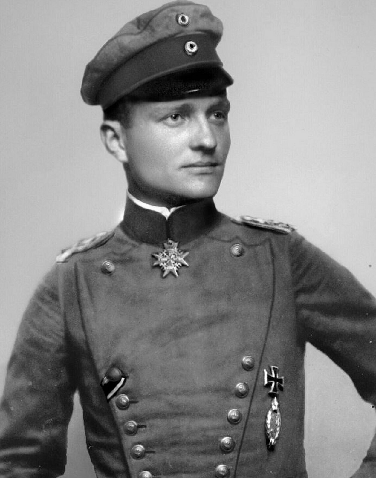 1917 Manfred Albrecht Freiherr von Richthofen RED BARON Poster Photo 13x19