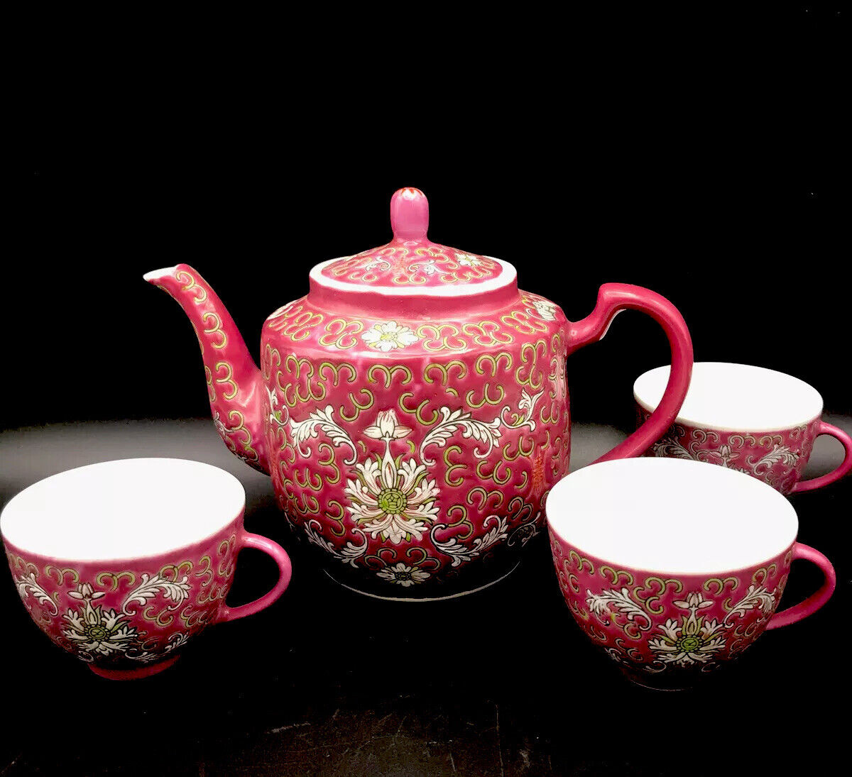 Chinese Teapot 3 Cups Rose Mon Shou Longevity Enamel Scrolls Flowers