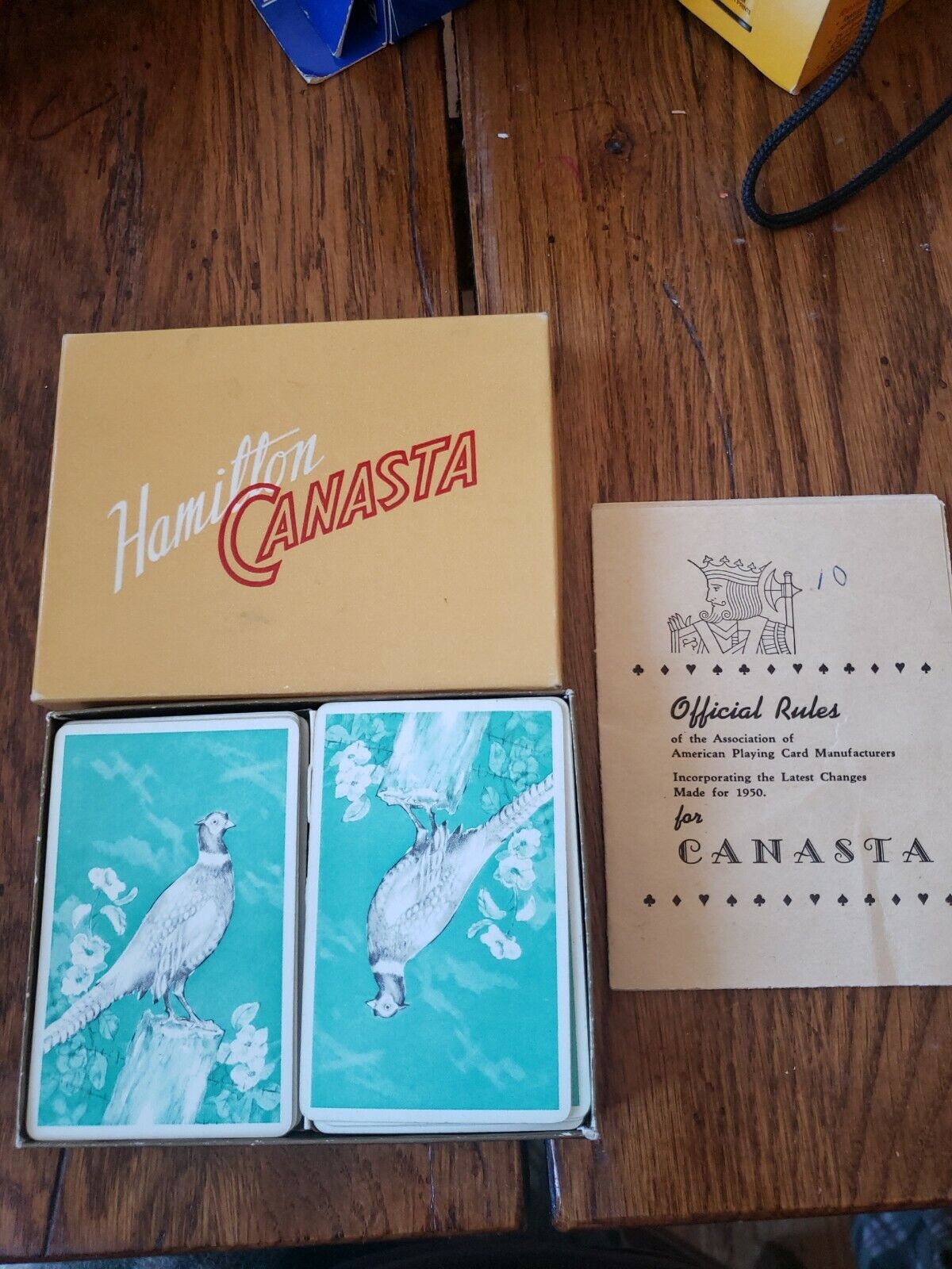Vintage Playing Cards in Case  Very Good Condition