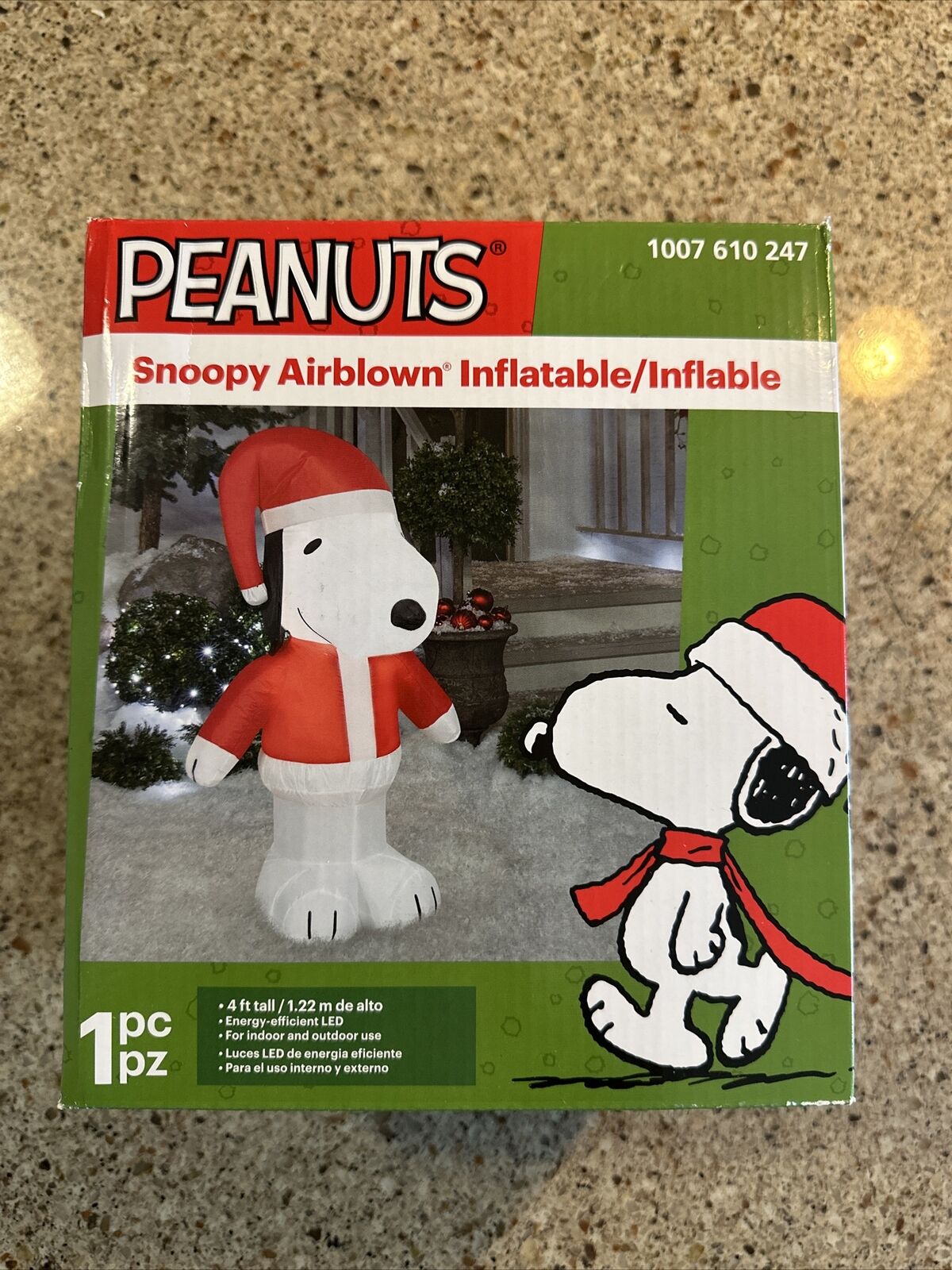 New Gemmy 4ft Peanuts Snoopy Christmas Airblown Inflatable Santa Cap & Top