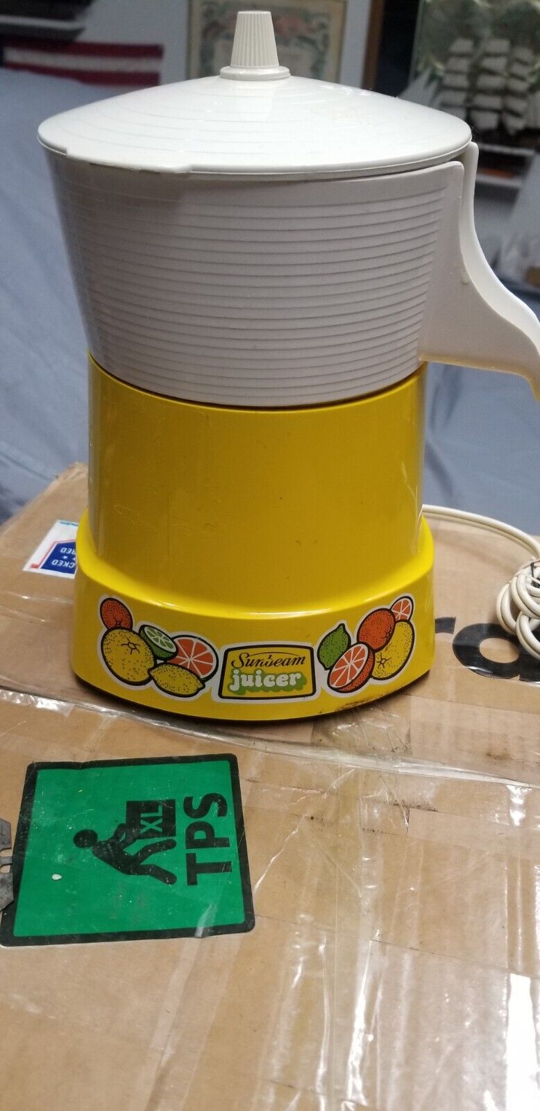 Vintage Sunbeam Juicer Mixer Yellow RARE- Tested-Free Shipping here 🌞🌞🌞🌞🌞
