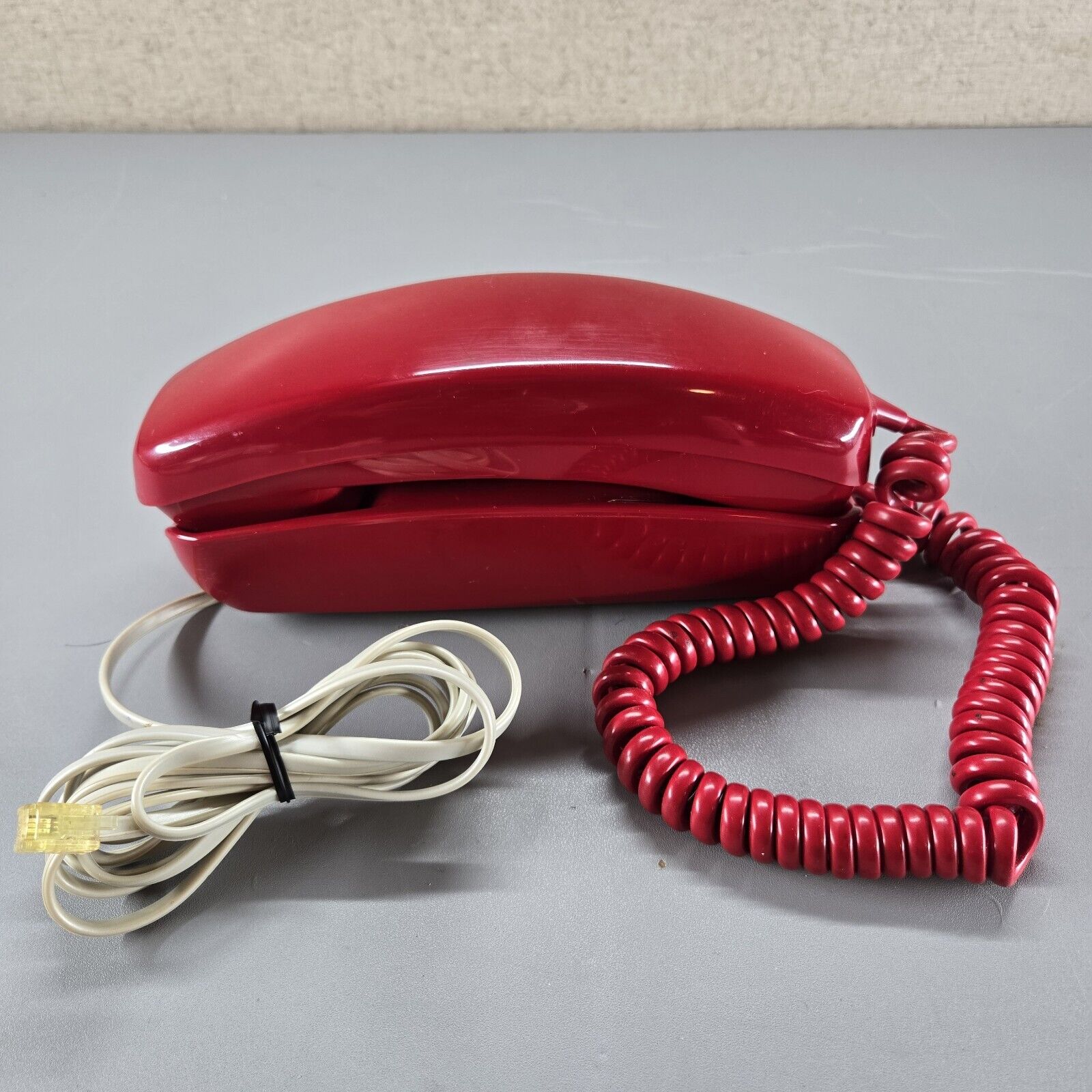 Vintage 1979 ITT Red Trimline Rotary Wall Or Desk Line Phone - Untested