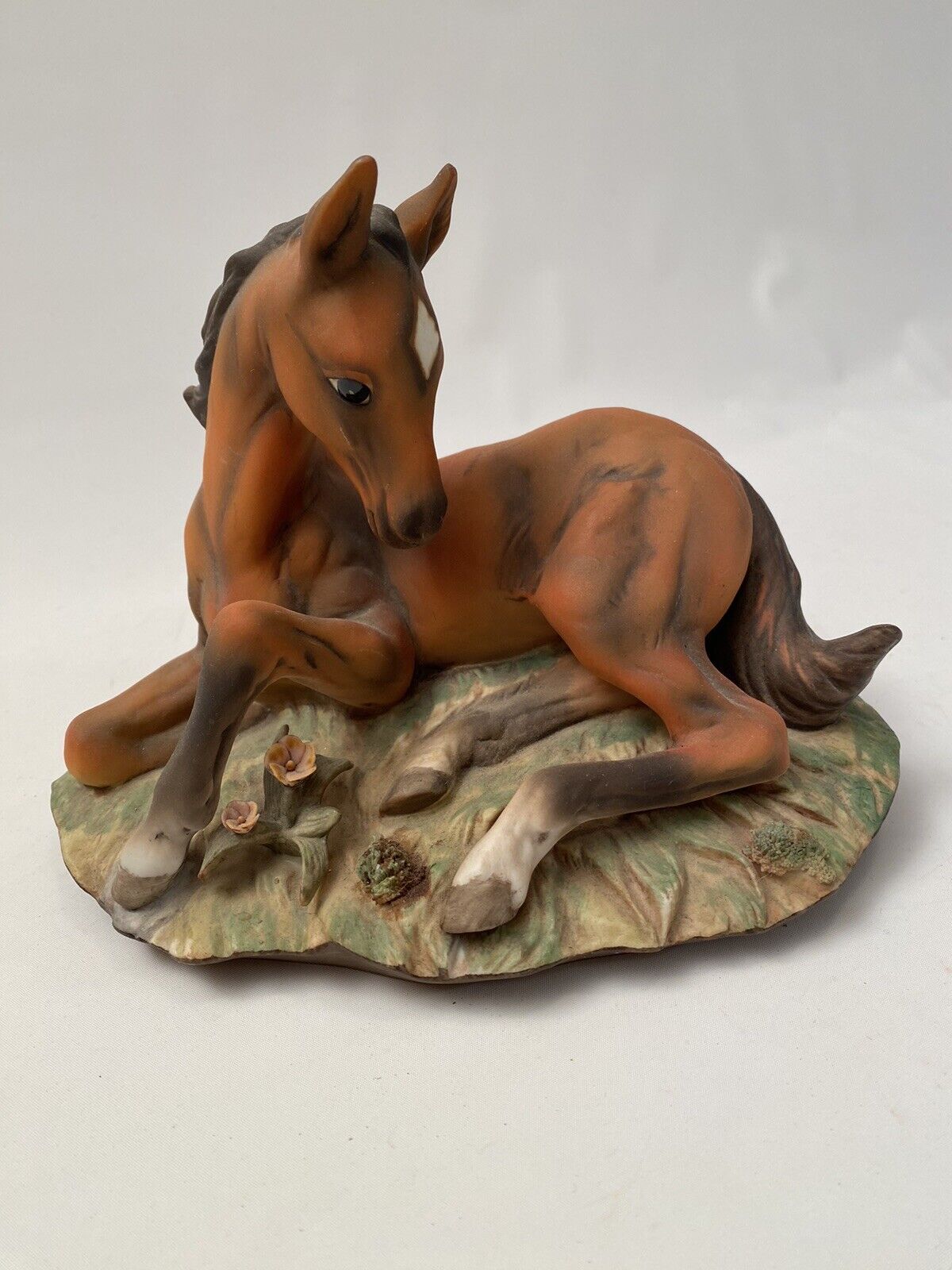 Masterpiece Porcelain Figurine HORSE Colt Foal HOMCO 1981 No Box Bay Chestnut