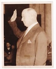POSTMASTER GENERAL JAMES A FARLEY BEIGN SWORN NEW YORK 1934 PRESS Photo Y 331 picture