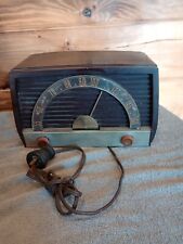 MOTOROLA 1950's TABLE RADIO AM MODEL 59X BAKELITE CASE VINTAGE FOR REPAIR picture