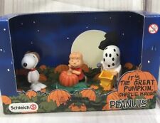 Schleich Peanuts It's The Great Pumpkin Charlie Brown Halloween Scene 22015 New picture