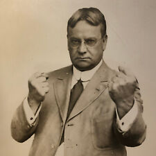 Press Photo Photograph Senator Hiram Johnson Fighting Pose 1933 California picture