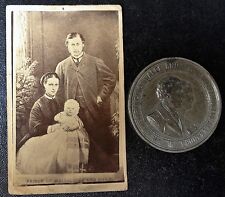 1863 PRINCE OF WALES & ALEXANDRA Marriage Medal & Photo Image of Family picture