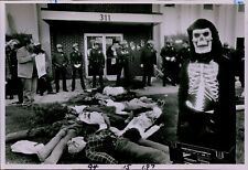 LG874 1987 Orig Dave Buresh Photo ANTI CONFRA ACTIVISTS Skeleton Demonstration picture