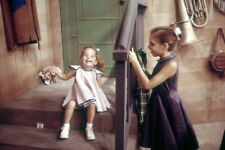 Liza Minnelli, Rare candid shot with sister Lorna Luft as children 4x6 photo picture