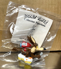 1990 Shell Gas Giveaway, Looney Tunes Wile E. Coyote Collector Figure, NOS picture