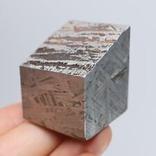 153g Muonionalusta meteorite cube R1747 picture