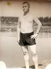1950s Shirtless Man Affectionate Guy Bulge Beach Muscle Gay int Vintage Photo picture
