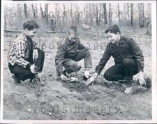 1963 Parkview School Students Battle Soil Erosion Parma Ohio Press Photo picture