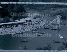 1940 HUGE Crowd on Russian River Beach CA Press Photo picture