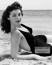 ACTRESS AVA GARDNER PIN UP - 8X10 PUBLICITY PHOTO (BT192) picture