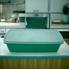 Vintage Green Tupperware Celery Keeper Vegetable Storage Container 784-2 picture