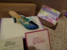JUST THE RIGHT SHOE - BY RAINE WILLITTS - THE WAVE  - #25060 - COA - SWEET picture