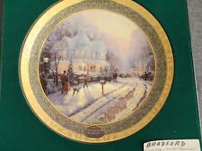 Thomas Kincade Collector Plate A HOLIDAY GATHERING Cherished Christmas Memories picture