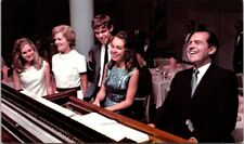 Nixon-Agnew Presidential Campaign Julie Richard Playing Piano Vintage Postcard picture