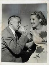 1941 Press Photo Dentist Guy Van Buskirk & Actress Brenda Joyce, Hollywood picture