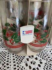 CHRISTMAS HOLLY LEAF Tumblers New Vintage 1989 USA COLLECTION (8) 17oz  GLASSES picture