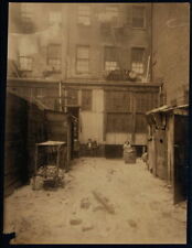Tenement,134 1/2 Thompson Street,New York City,Lewis Wickes Hine,1912 picture