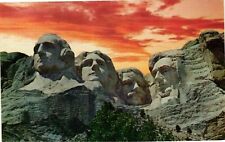 Vintage Postcard- Mt. Rushmore National Monument, Black Hills, SD. 1960s picture