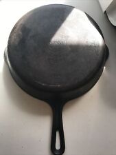 Antique Griswold Cast Iron Skillet Fry Pan No.8 704H Small Logo Erie, PA Spin picture